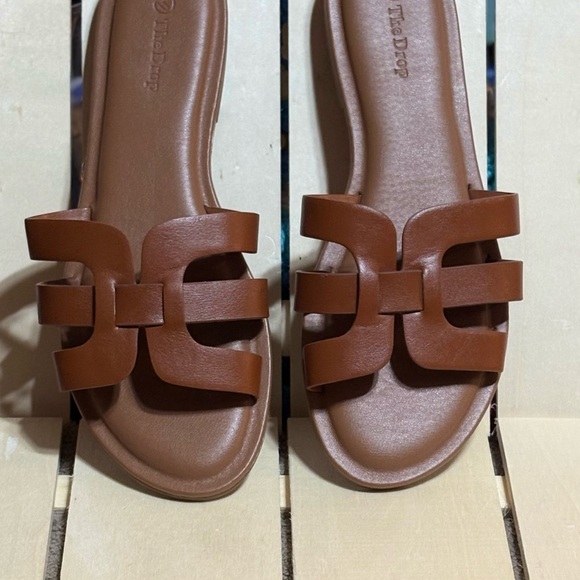 The Drop Shoes - The Drop Women's Brown Slide Sandals with Interlocking Strap